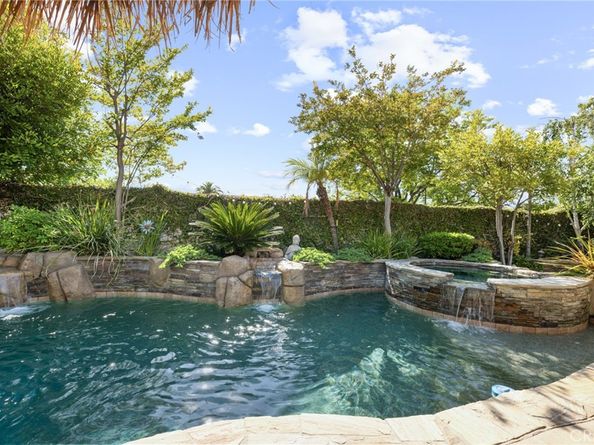 29 Hemingway Ct, Trabuco Canyon CA 92679