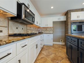 29 Hemingway Ct, Trabuco Canyon CA 92679