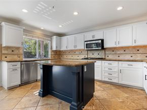 29 Hemingway Ct, Trabuco Canyon CA 92679