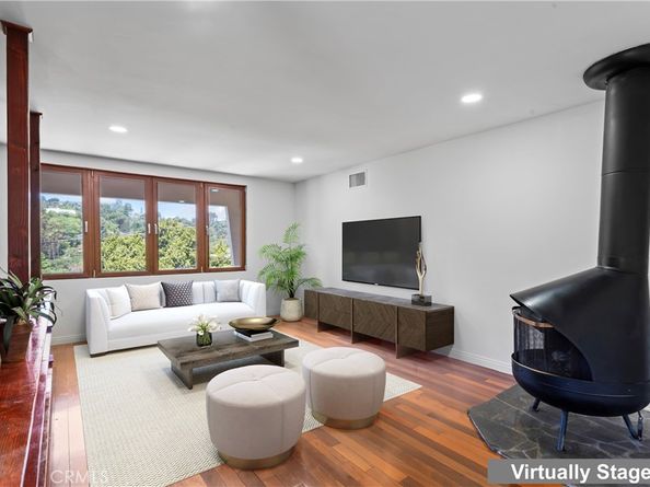 2820 Oak Point Drive, Los Angeles CA 90068