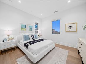 101 Lustro, Irvine CA 92602