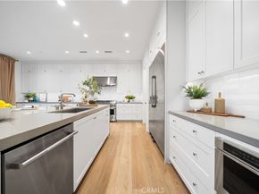 101 Lustro, Irvine CA 92602