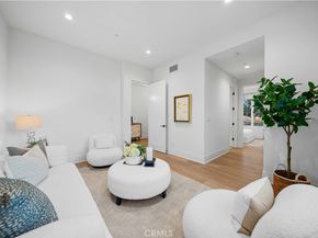 101 Lustro, Irvine CA 92602