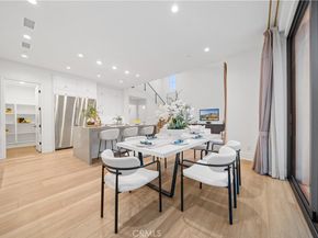 101 Lustro, Irvine CA 92602