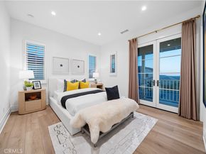 101 Lustro, Irvine CA 92602