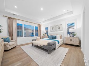 101 Lustro, Irvine CA 92602