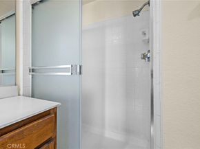 16 Driftwood 24, Irvine CA 92604