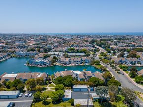 3682 Montego Drive, Huntington Beach CA 92649