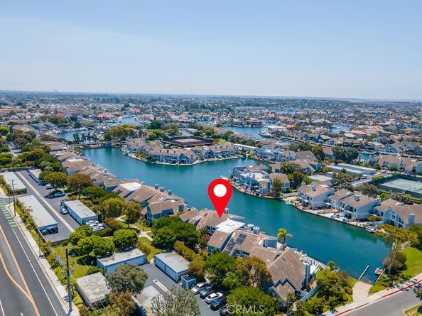 3682 Montego Drive, Huntington Beach CA 92649