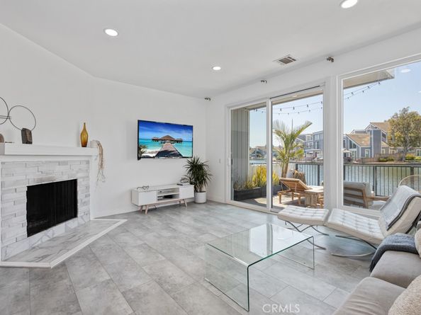 3682 Montego Drive, Huntington Beach CA 92649