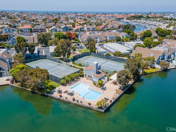 3682 Montego Drive, Huntington Beach CA 92649