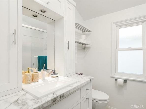 1029 Glenneyre Street, Laguna Beach CA 92651