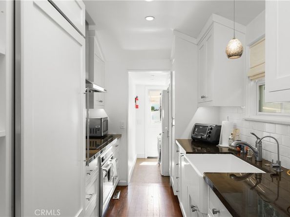 1029 Glenneyre Street, Laguna Beach CA 92651