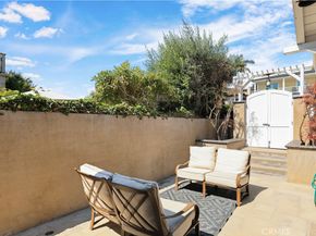 1029 Glenneyre Street, Laguna Beach CA 92651