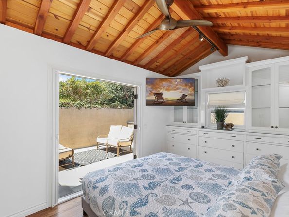 1029 Glenneyre Street, Laguna Beach CA 92651