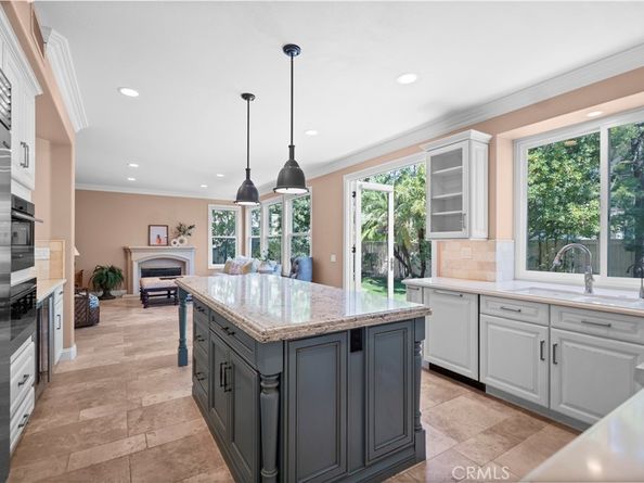23 Arbusto, Irvine CA 92606