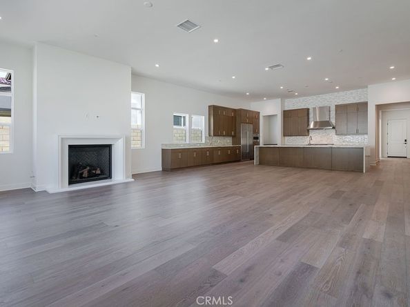 749 Via Arezzo Place, Altadena CA 91001