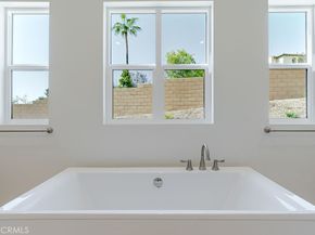 749 Via Arezzo Place, Altadena CA 91001