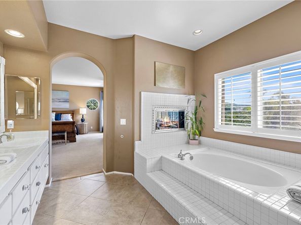 6 Avenida La Promesa, Coto de Caza CA 92679