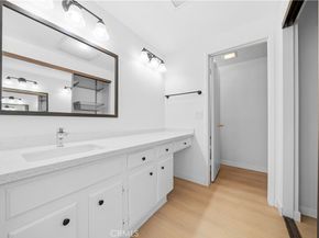 27 Cheyenne 69, Irvine CA 92604