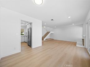 27 Cheyenne 69, Irvine CA 92604