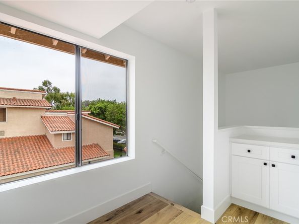 19132 Shoreline Lane 8, Huntington Beach CA 92648
