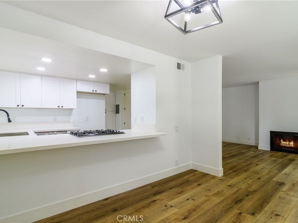 19132 Shoreline Lane 8, Huntington Beach CA 92648