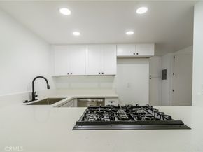 19132 Shoreline Lane 8, Huntington Beach CA 92648