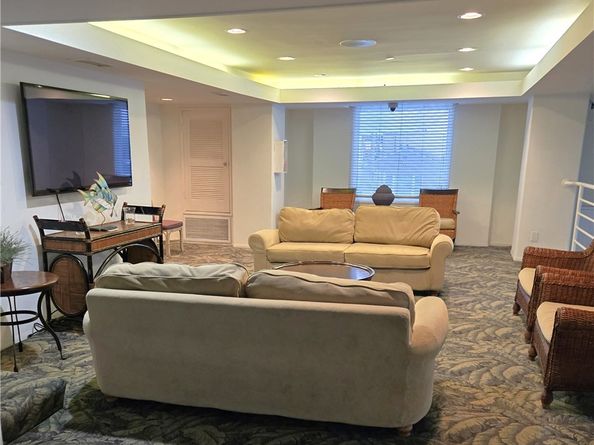 200 Pacific Coast 130, Huntington Beach CA 92648