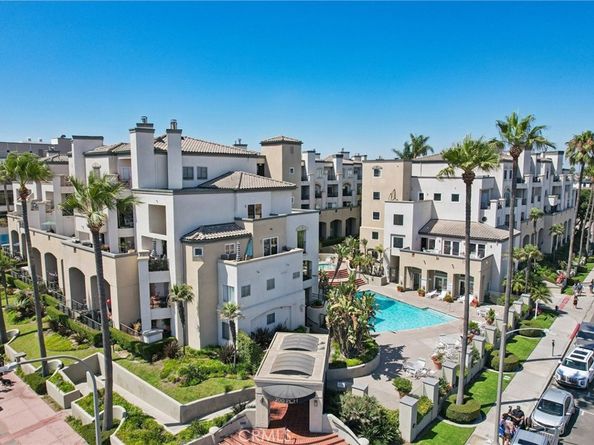 200 Pacific Coast 130, Huntington Beach CA 92648