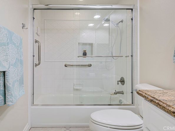 2372 Via Mariposa W B, Laguna Woods CA 92637