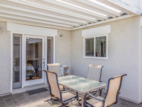 2372 Via Mariposa W B, Laguna Woods CA 92637