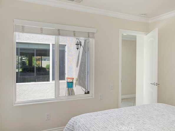 2372 Via Mariposa W B, Laguna Woods CA 92637