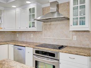 2372 Via Mariposa W B, Laguna Woods CA 92637