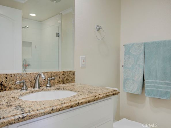 2372 Via Mariposa W B, Laguna Woods CA 92637