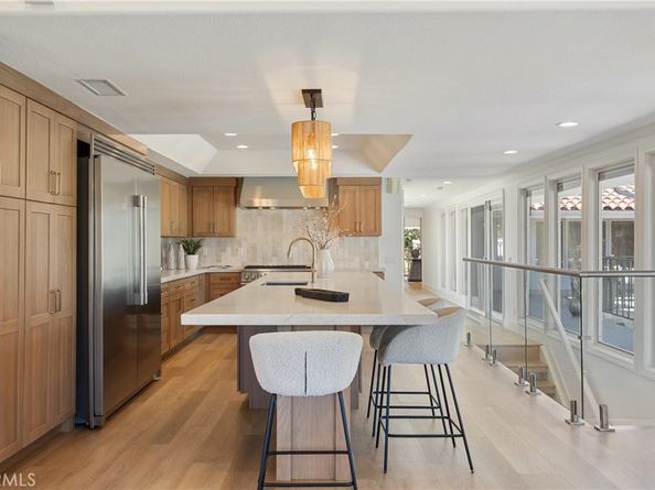 10181 Overhill Drive, North Tustin CA 92705