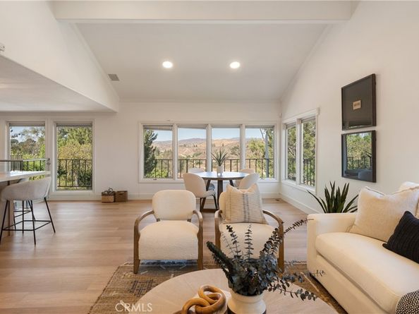 10181 Overhill Drive, North Tustin CA 92705