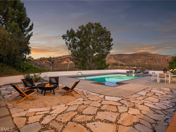 10181 Overhill Drive, North Tustin CA 92705
