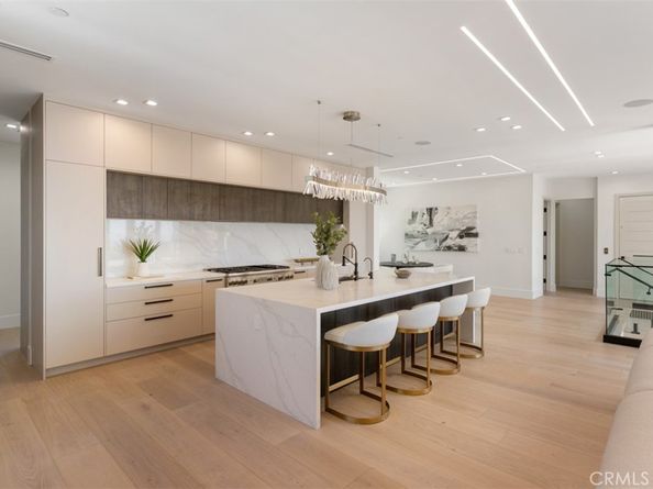 4 Narbonne, Newport Beach CA 92660
