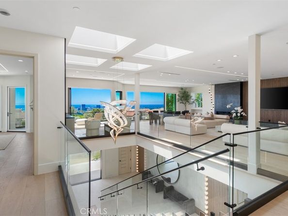 4 Narbonne, Newport Beach CA 92660