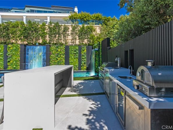 4 Narbonne, Newport Beach CA 92660