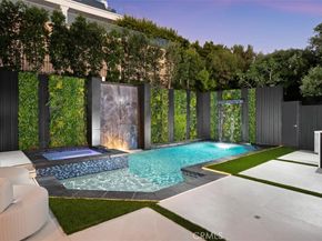 4 Narbonne, Newport Beach CA 92660