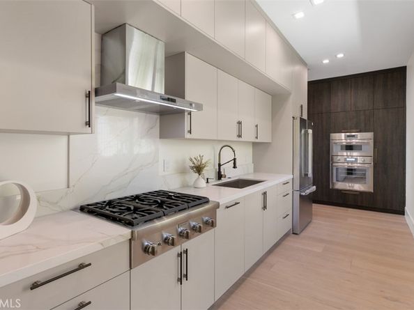 4 Narbonne, Newport Beach CA 92660