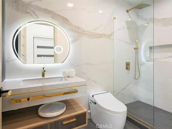 4 Narbonne, Newport Beach CA 92660