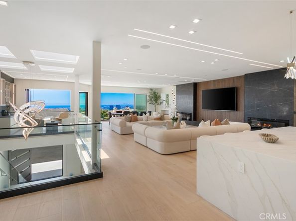 4 Narbonne, Newport Beach CA 92660