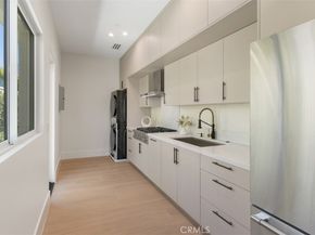 4 Narbonne, Newport Beach CA 92660