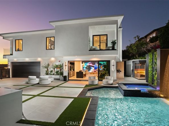 4 Narbonne, Newport Beach CA 92660