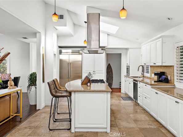 3030 Mountain View Dr, Laguna Beach CA 92651