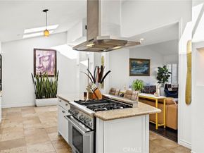 3030 Mountain View Dr, Laguna Beach CA 92651