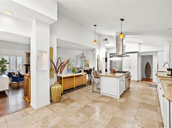 3030 Mountain View Dr, Laguna Beach CA 92651